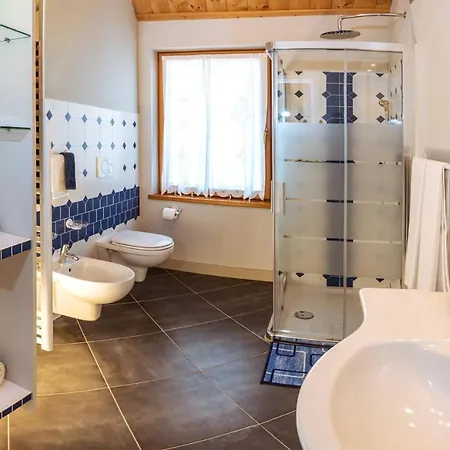 Incantevole Con Parcheggio Privato Apartamento *